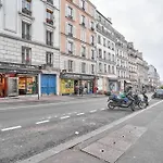 Bright - Studio For 2 In Belleville